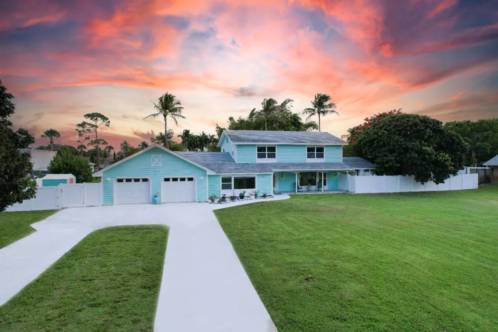 5078 CANAL DRIVE Lake Worth, FL 33463