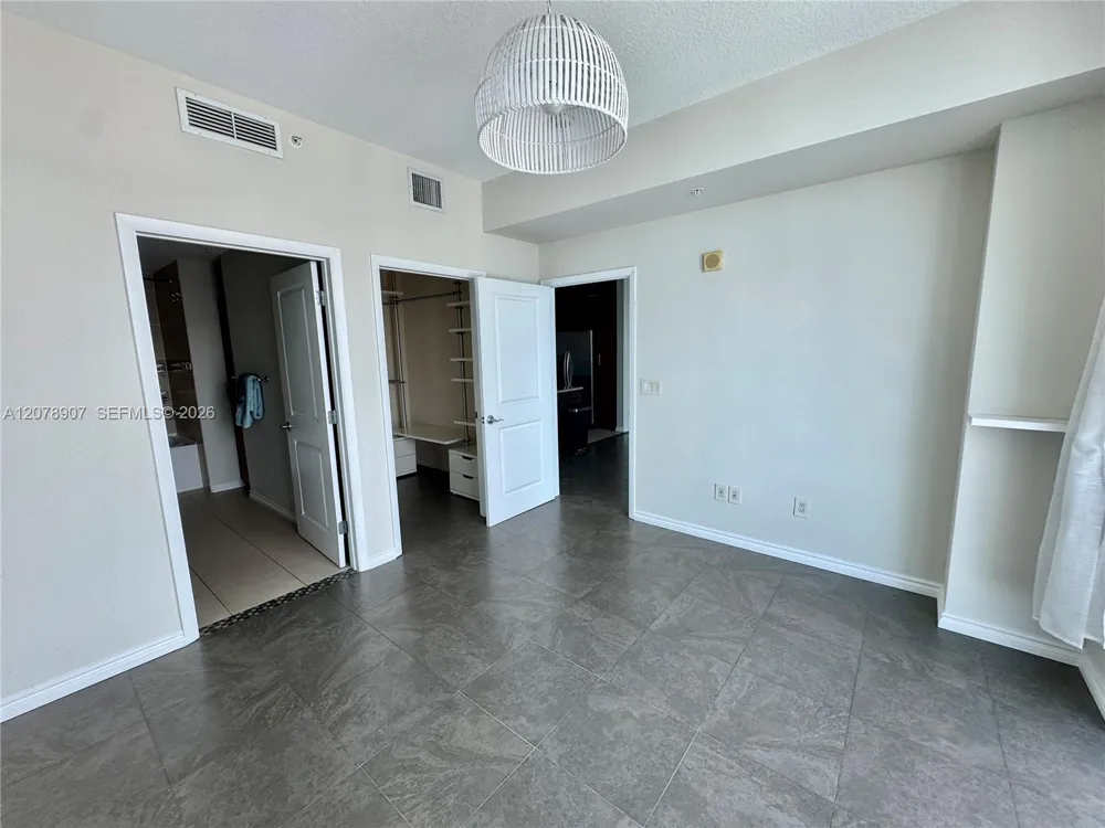 1945 S Ocean Dr #2311 Hallandale Beach, FL 33009
