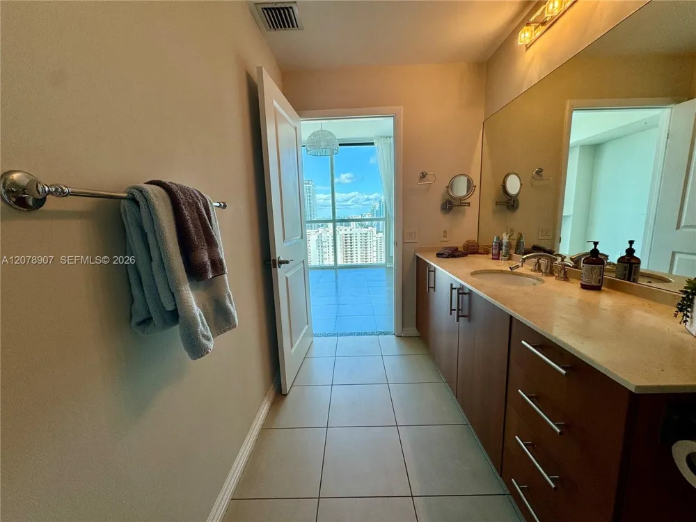 1945 S Ocean Dr #2311 Hallandale Beach, FL 33009