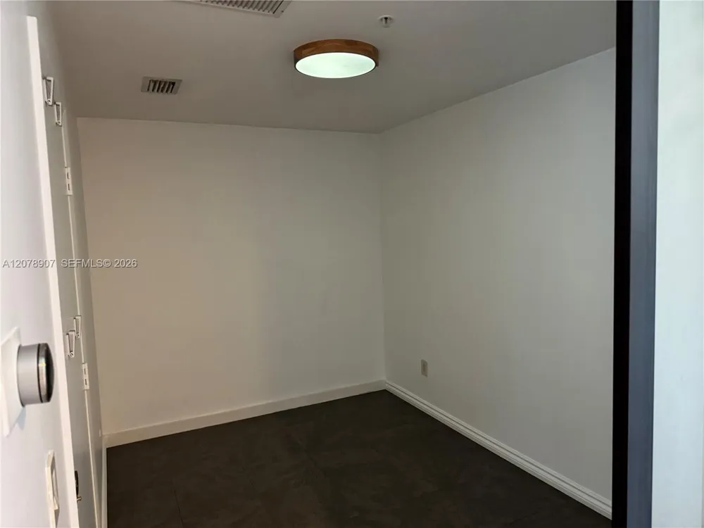 1945 S Ocean Dr #2311 Hallandale Beach, FL 33009