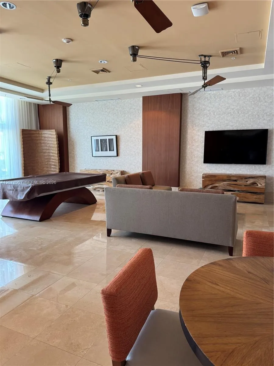 1945 S Ocean Dr #2311 Hallandale Beach, FL 33009