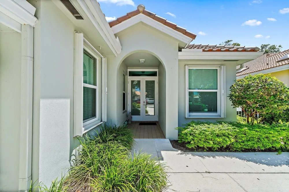 188 S HAMPTON DRIVE Jupiter, FL 33458