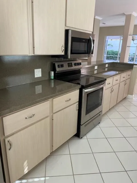 188 S HAMPTON DRIVE Jupiter, FL 33458