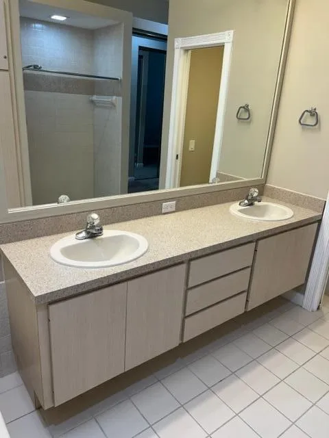 188 S HAMPTON DRIVE Jupiter, FL 33458