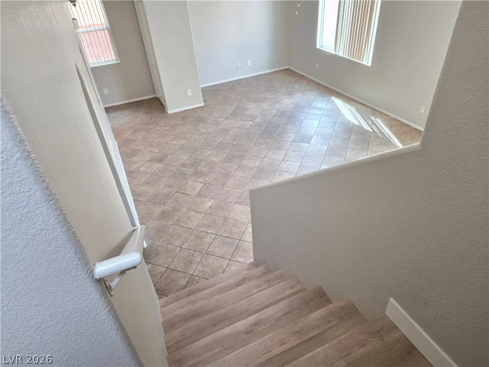 5063 El Castano Avenue Las Vegas, NV 89108