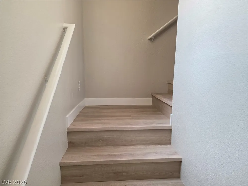 5063 El Castano Avenue Las Vegas, NV 89108
