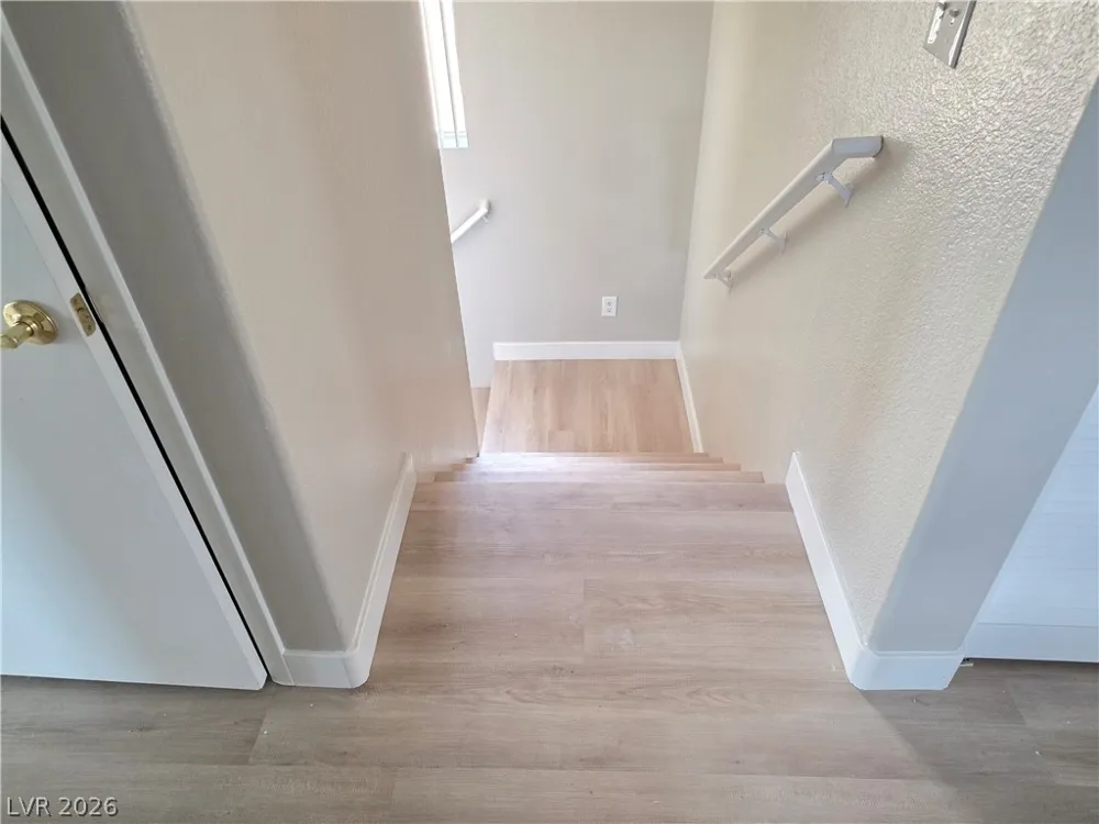5063 El Castano Avenue Las Vegas, NV 89108