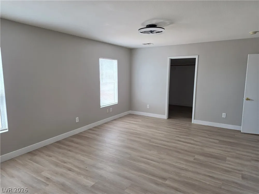 5063 El Castano Avenue Las Vegas, NV 89108