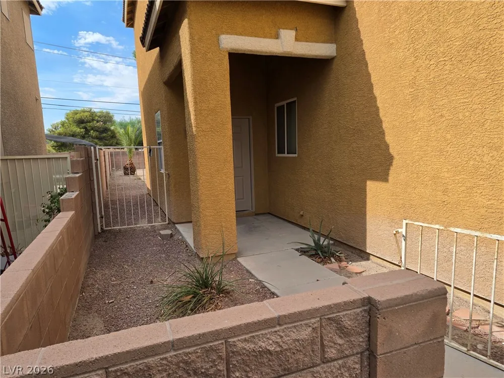 5063 El Castano Avenue Las Vegas, NV 89108