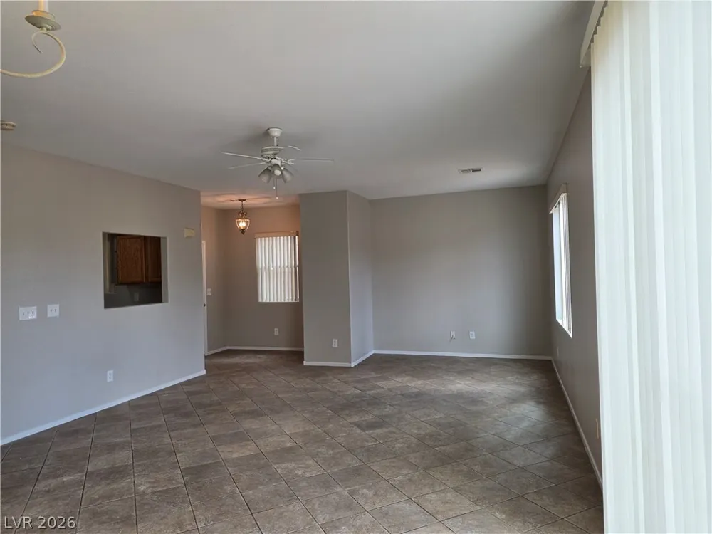 5063 El Castano Avenue Las Vegas, NV 89108