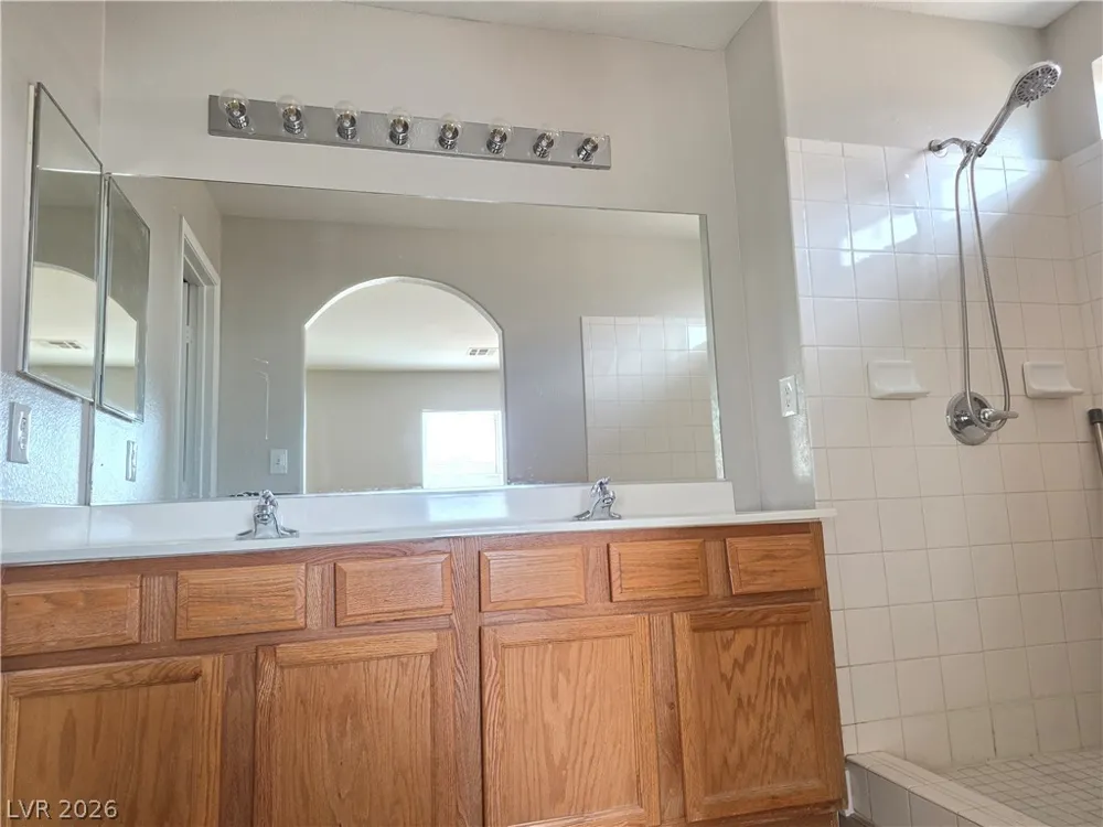 5063 El Castano Avenue Las Vegas, NV 89108