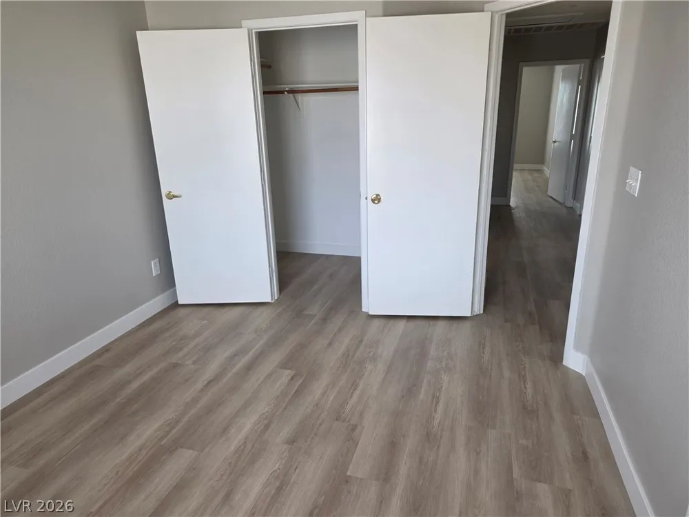 5063 El Castano Avenue Las Vegas, NV 89108