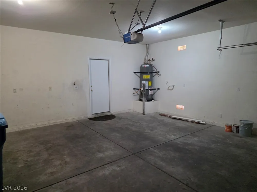 5063 El Castano Avenue Las Vegas, NV 89108