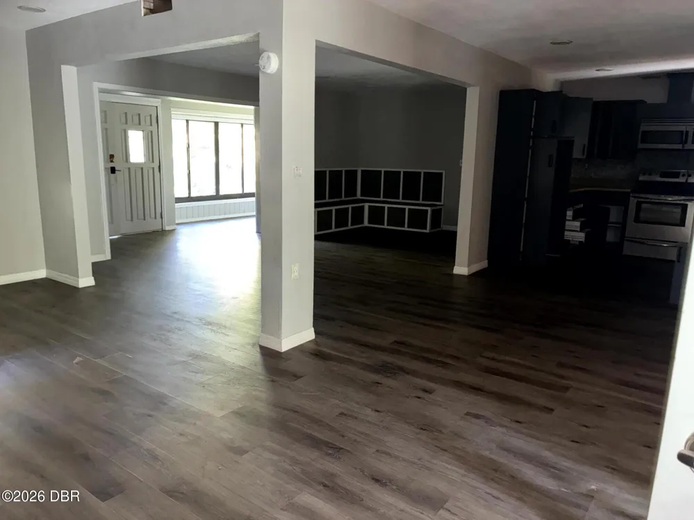 306 S Burlingame Avenue Temple Terrace, FL 33617