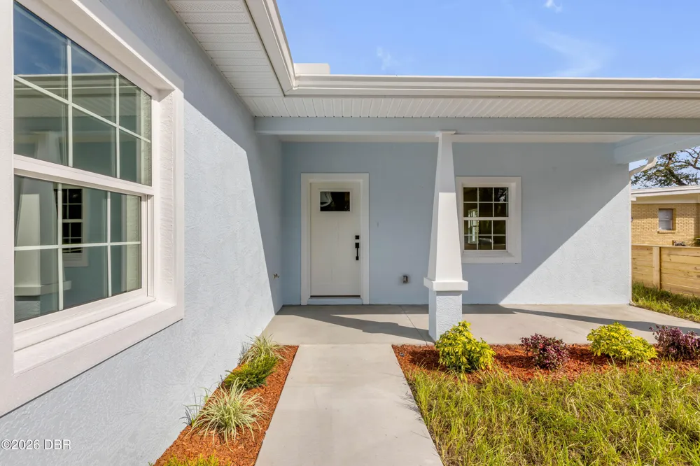 128 Indian Creek Road Oak Hill, FL 32759