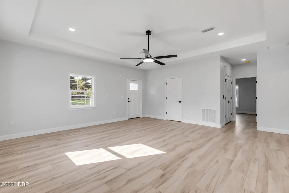 128 Indian Creek Road Oak Hill, FL 32759