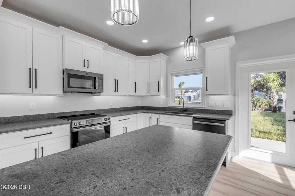 128 Indian Creek Road Oak Hill, FL 32759