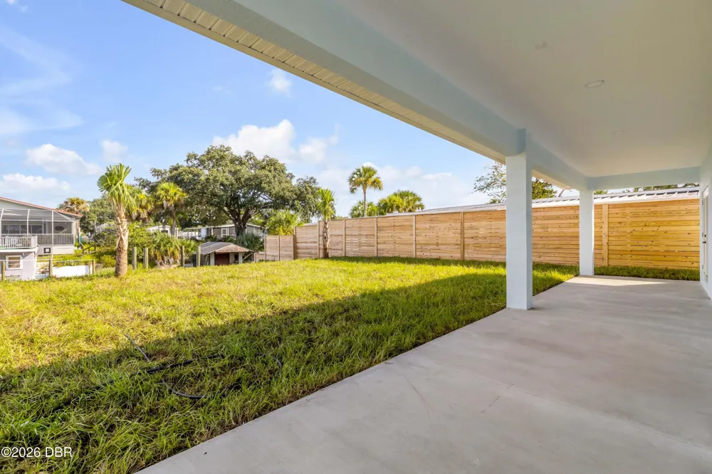 128 Indian Creek Road Oak Hill, FL 32759