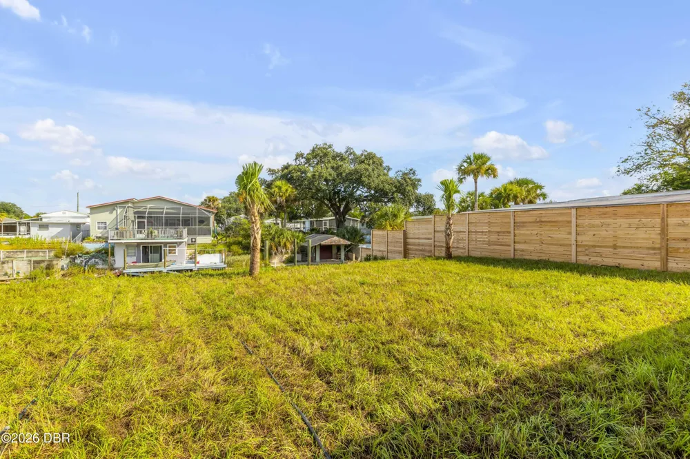128 Indian Creek Road Oak Hill, FL 32759