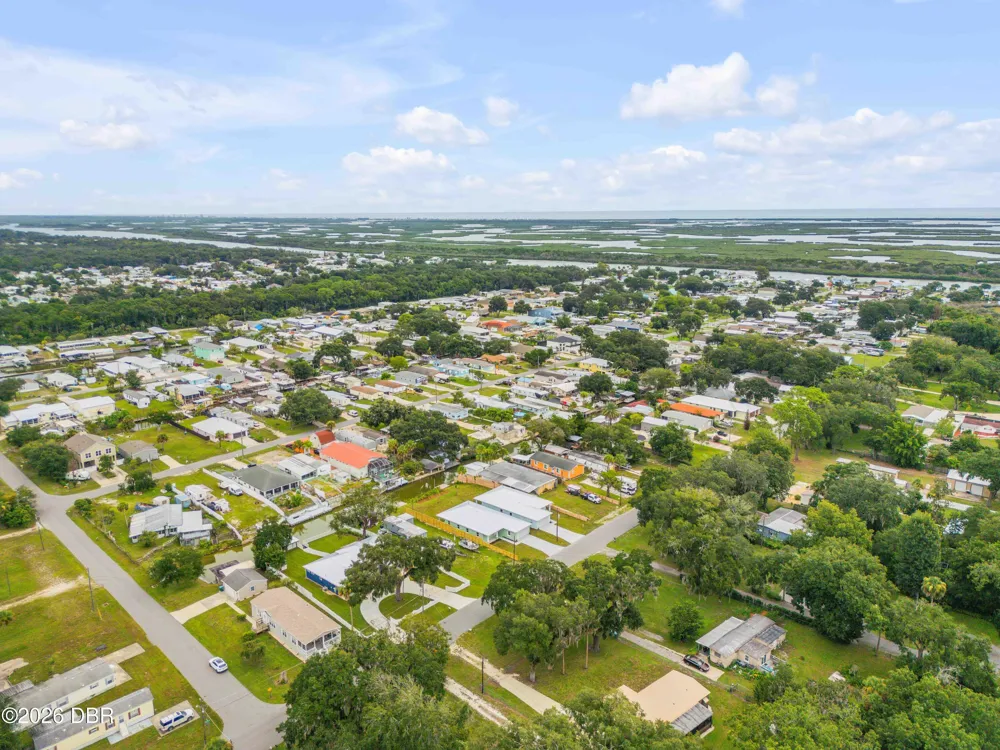 128 Indian Creek Road Oak Hill, FL 32759
