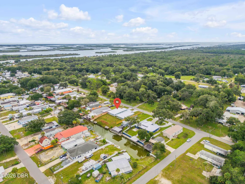128 Indian Creek Road Oak Hill, FL 32759