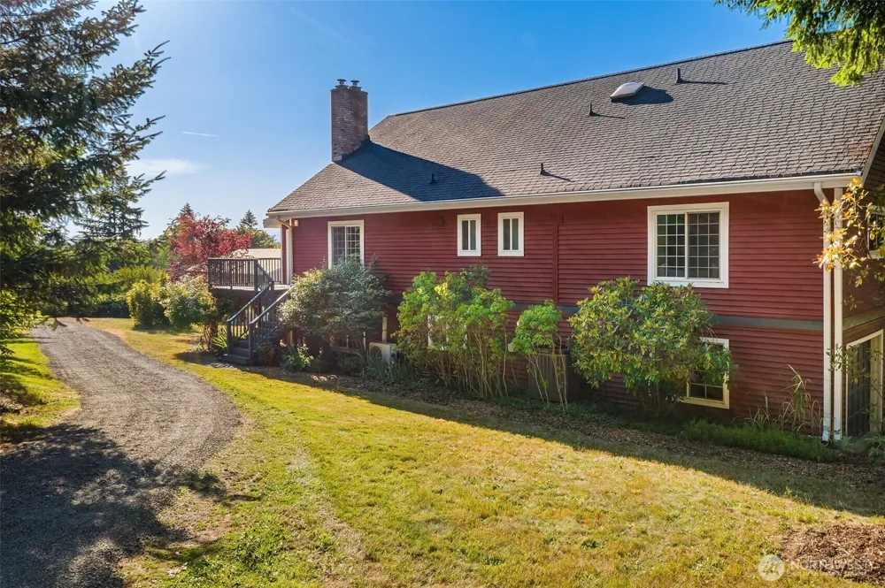 7206 SW 248th Street Vashon, WA 98070
