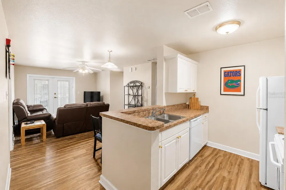 835 SW 9TH STREET #109 Gainesville, FL 32601