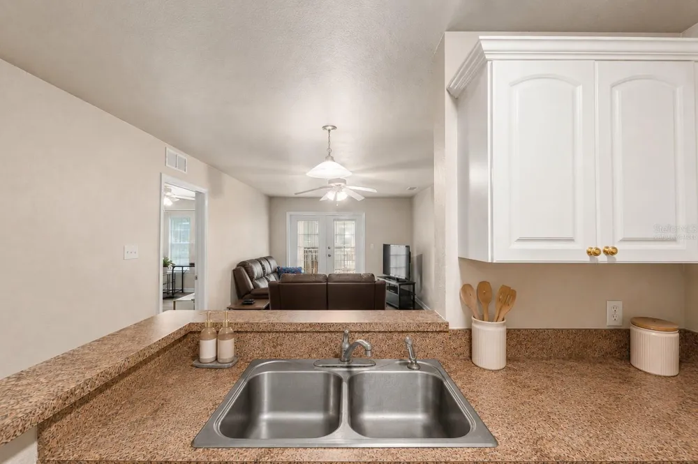 835 SW 9TH STREET #109 Gainesville, FL 32601