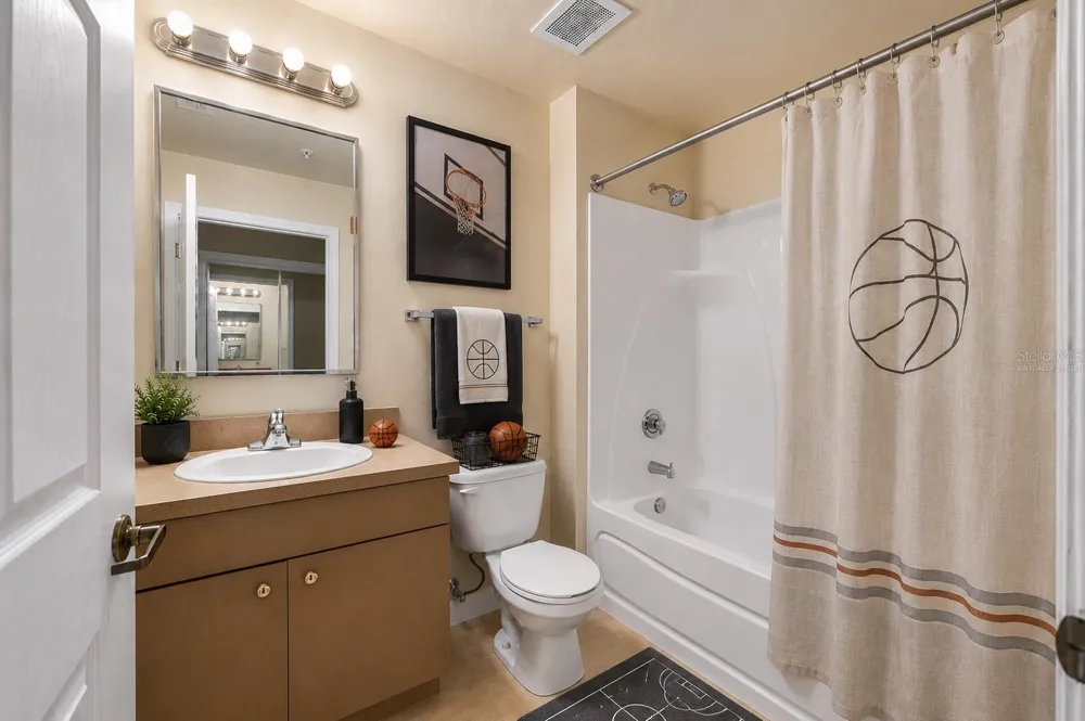 835 SW 9TH STREET #109 Gainesville, FL 32601
