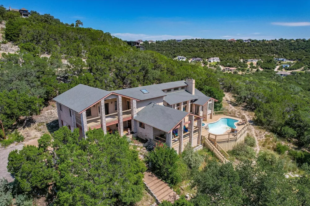 18610 W Reed Parks Road Jonestown, TX 78645