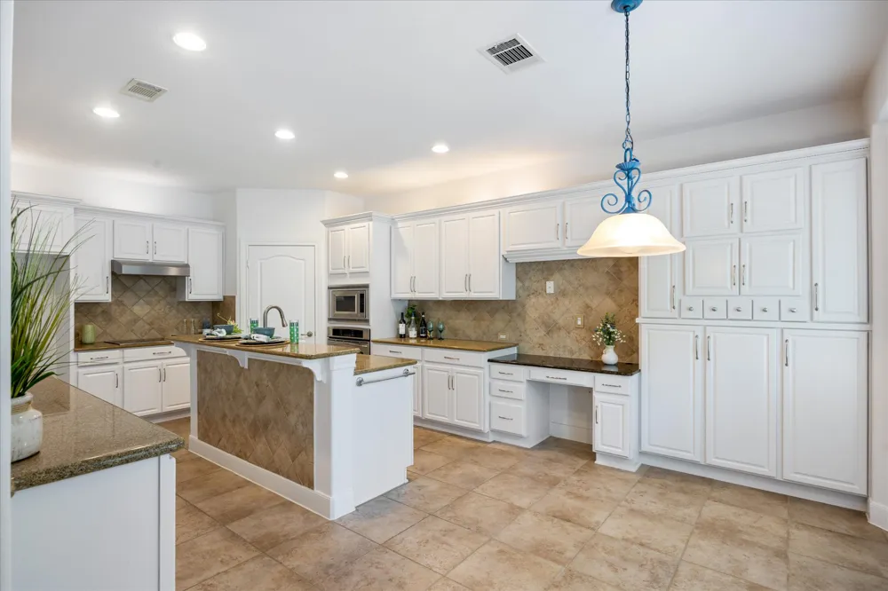 111 Whirlwind Cove Georgetown, TX 78633