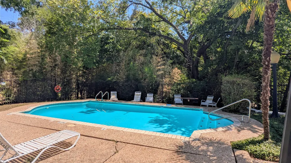 3839 Dry Creek Drive #139 Austin, TX 78731