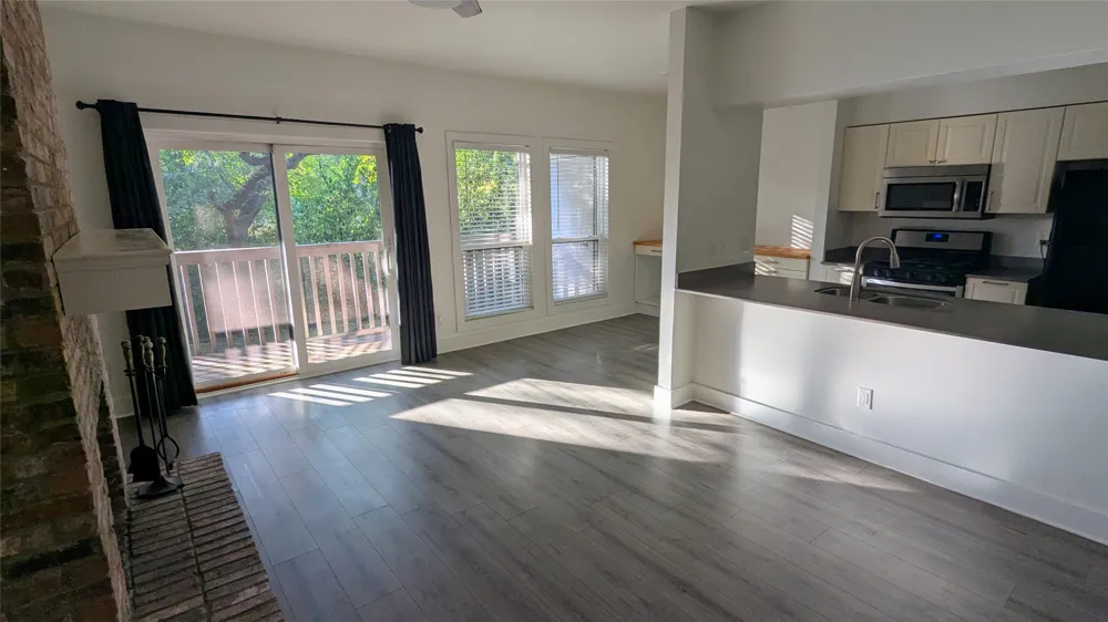 3839 Dry Creek Drive #139 Austin, TX 78731