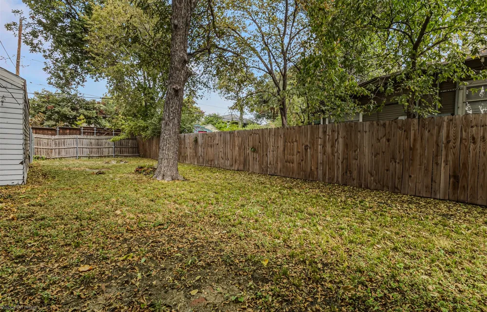 5715 Victor Street Dallas, TX 75214