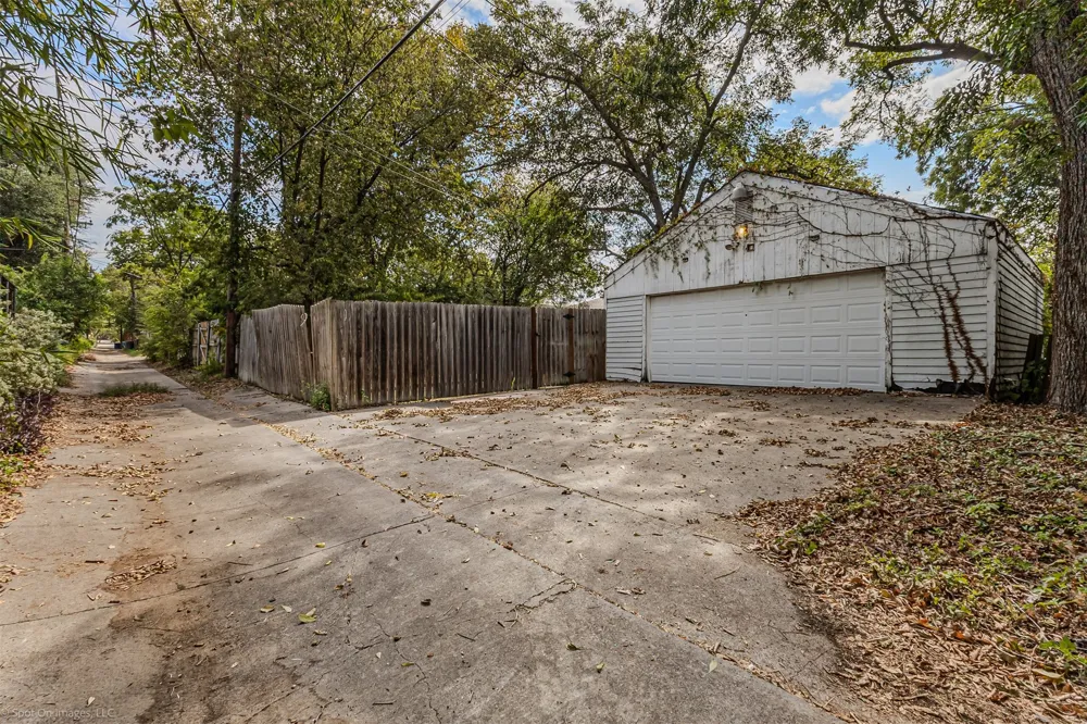 5715 Victor Street Dallas, TX 75214