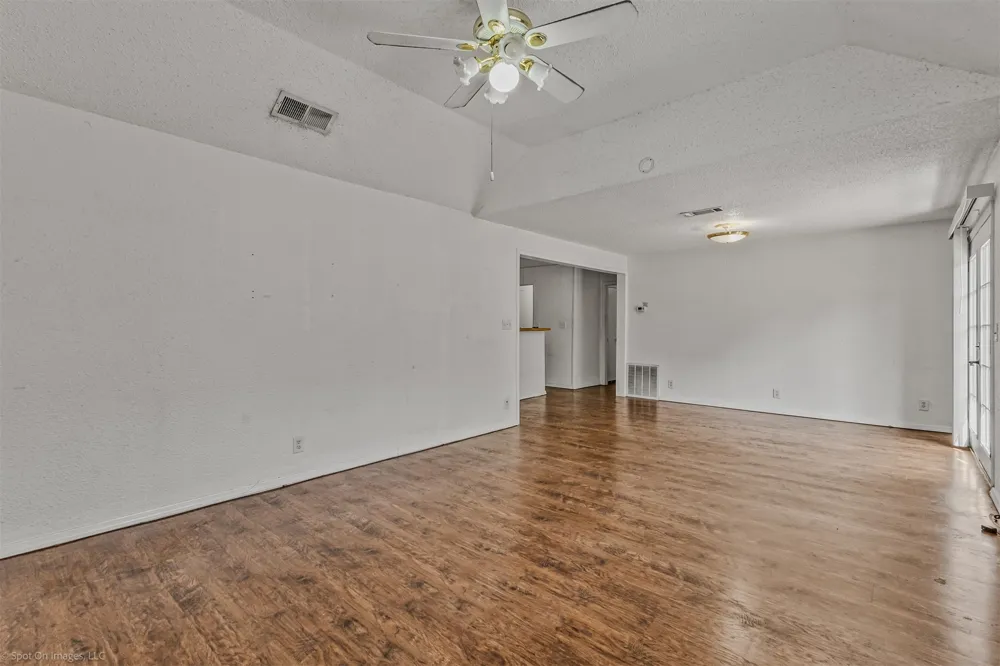 5715 Victor Street Dallas, TX 75214