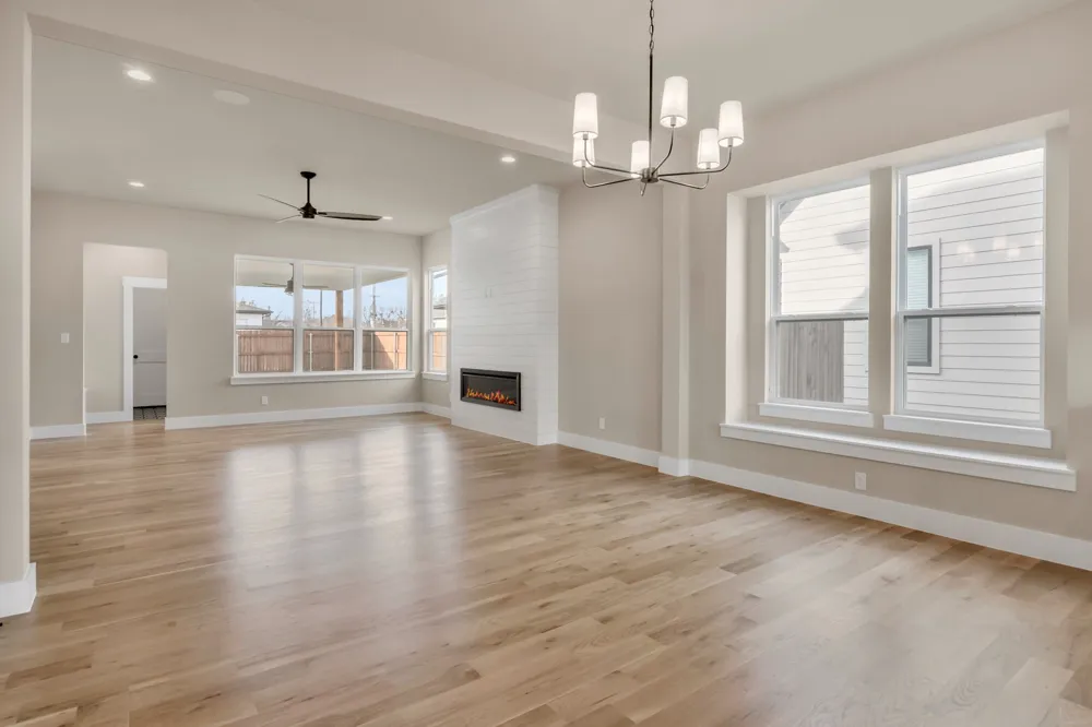 207 W 7th Street Justin, TX 76247