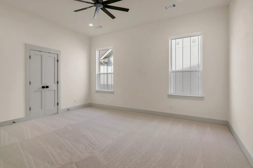 207 W 7th Street Justin, TX 76247