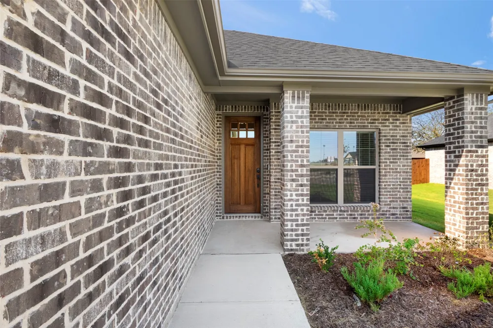 613 Escovedo Drive Italy, TX 76651