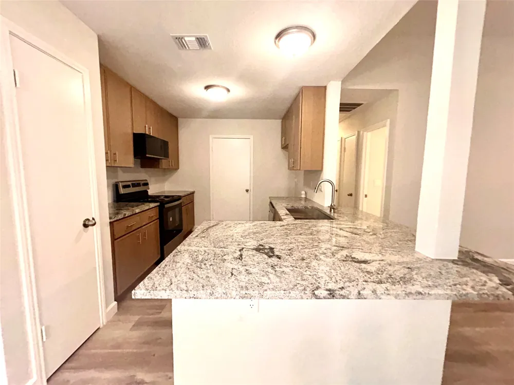415 Rifleman Trail Arlington, TX 76002