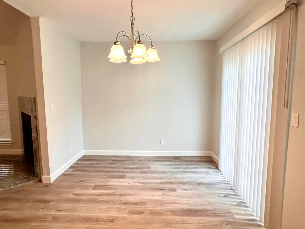 415 Rifleman Trail Arlington, TX 76002