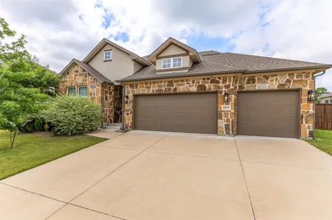 5839 Heatherwood Loop