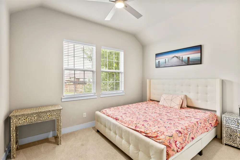 5839 Heatherwood Loop Sachse, TX 75048