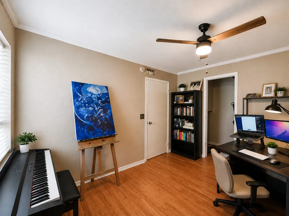 417 W Mccart Street Krum, TX 76249