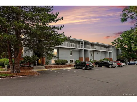 7665 E Eastman Avenue #102C