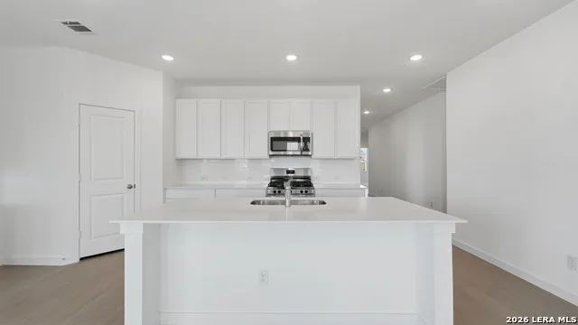 1304 APRON TRL New Braunfels, TX 78130