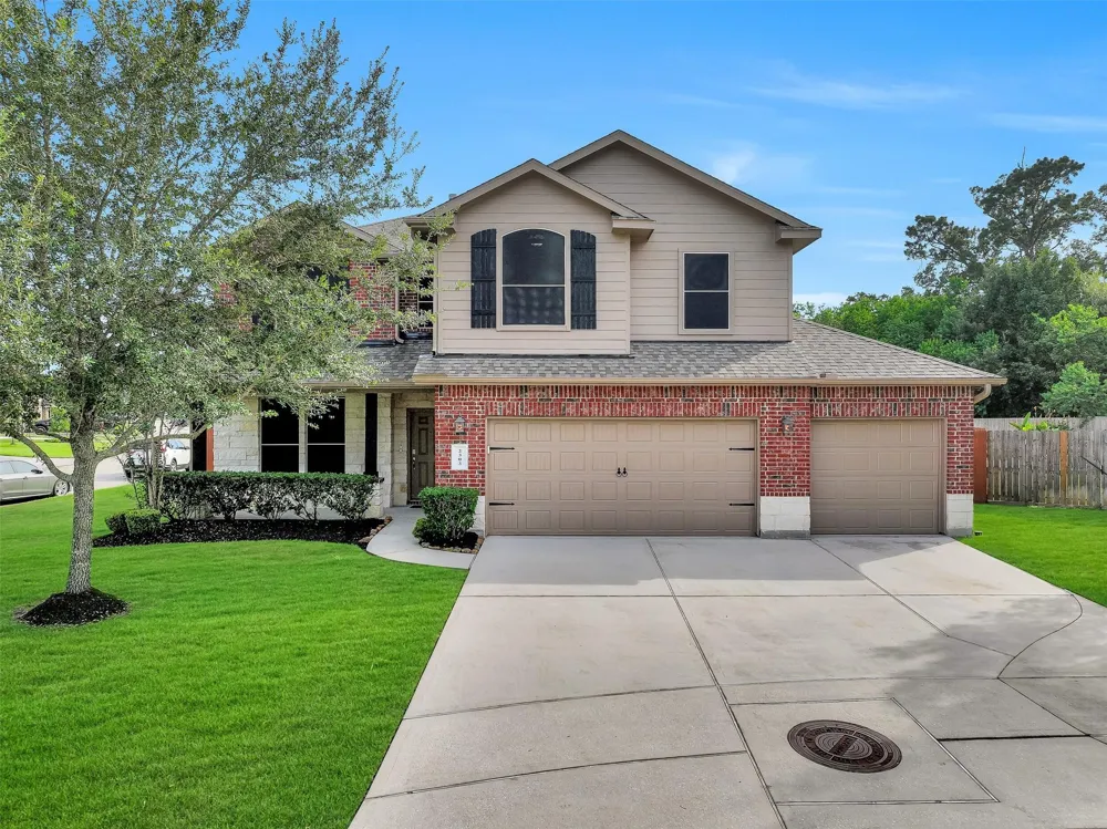 2303 Deer Trace Court Crosby, TX 77532