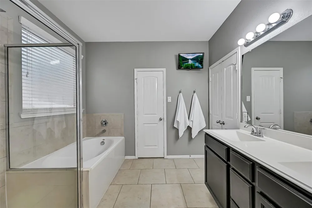 2303 Deer Trace Court Crosby, TX 77532