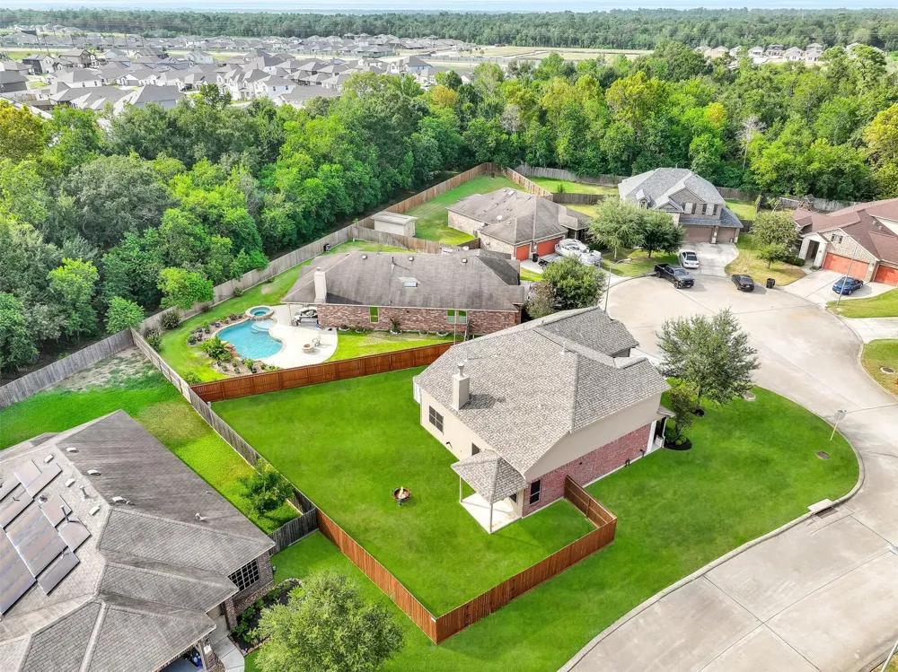 2303 Deer Trace Court Crosby, TX 77532
