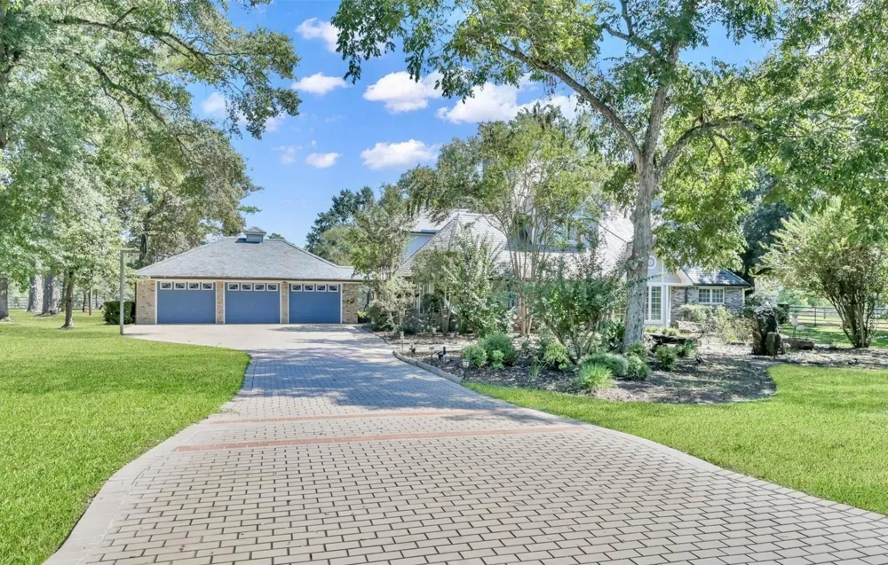 26414 Pin Oak Drive Magnolia, TX 77354